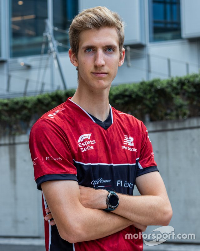 Bereznay Dániel, Alfa Romeo eSport Team