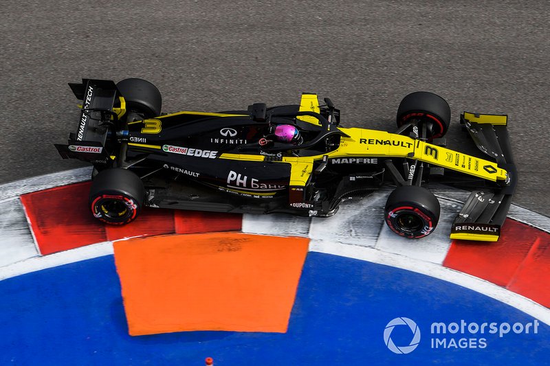 Daniel Ricciardo, Renault F1 Team R.S.19