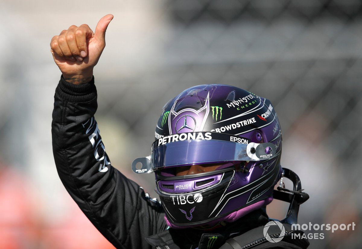Ganador de la pole, Lewis Hamilton, de Mercedes