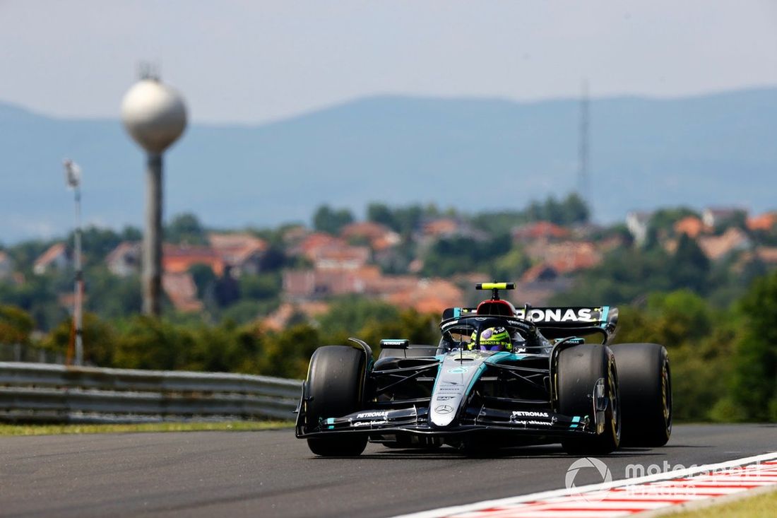 Lewis Hamilton, Mercedes F1 W15