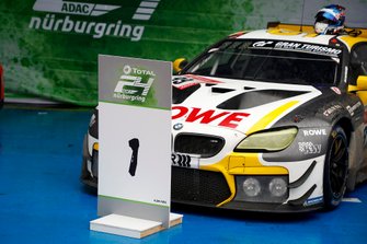 Podium: Race winner #99 Rowe Racing BMW M6 GT3: Alexander Sims, Nicky Catsburg, Nick Yelloly