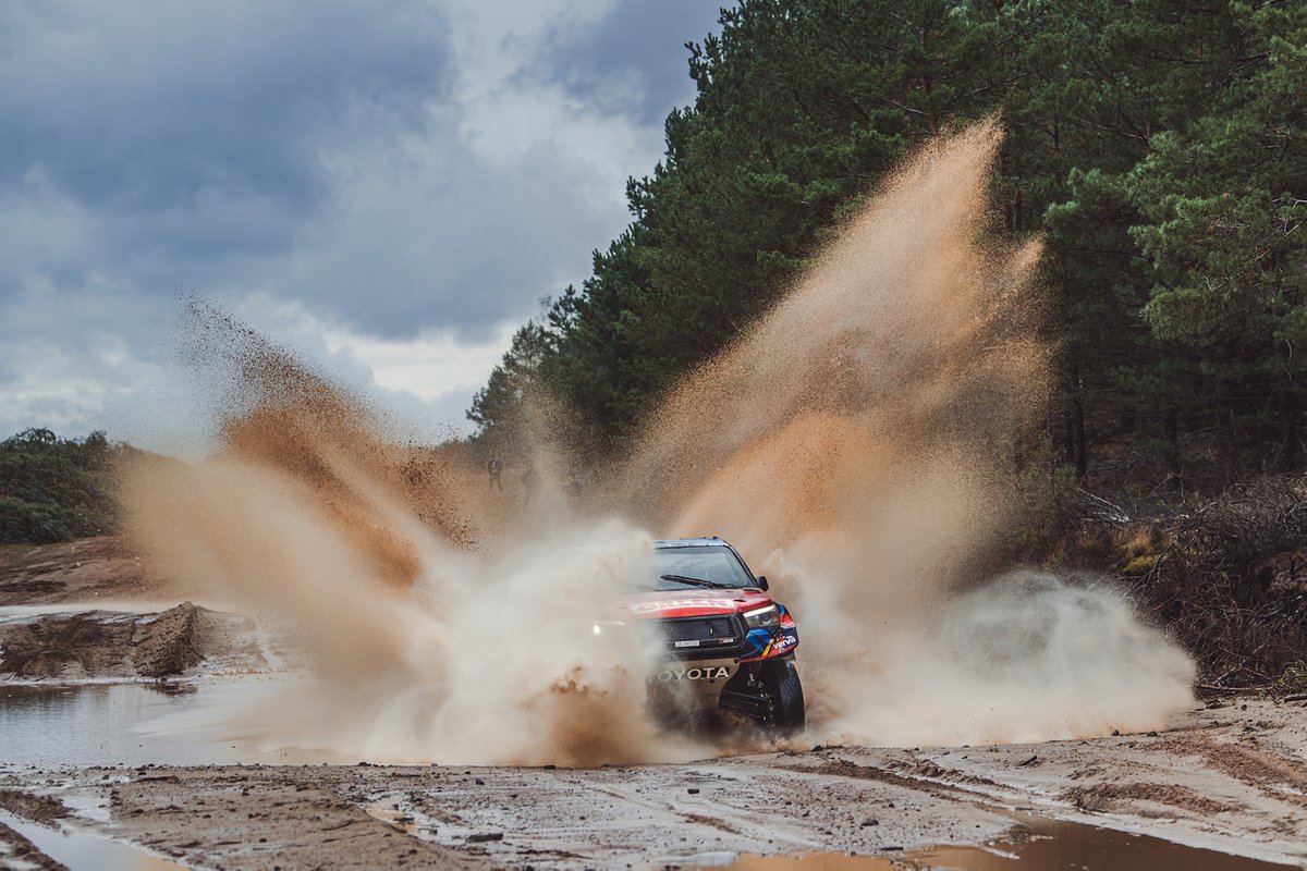 Kuba Przygoński, Timo Gottschalk, Toyota Hilux