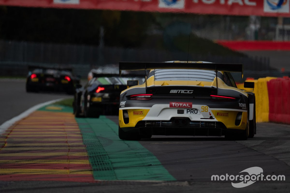 #98 ROWE Racing Porsche 911 GT3-R: Nick Tandy, Earl Bamber, Laurens Vanthoor