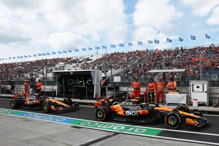 Lando Norris, McLaren, Oscar Piastri