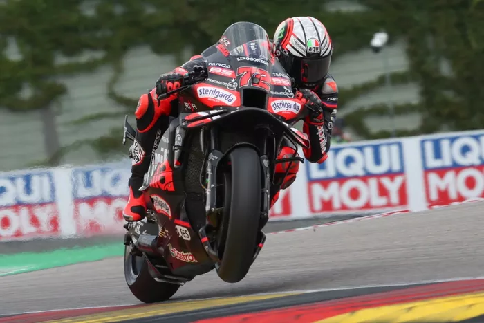 Marco Bezzecchi, Aprilia Racing