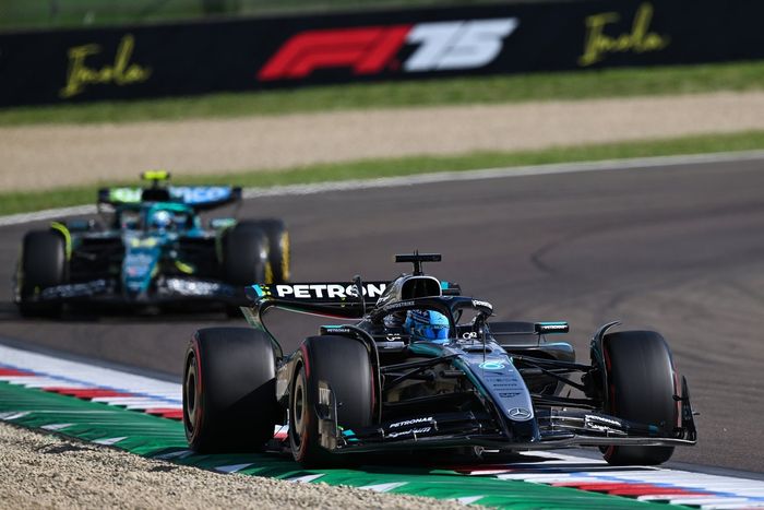 George Russell, Mercedes, Fernando Alonso, Aston Martin Racing