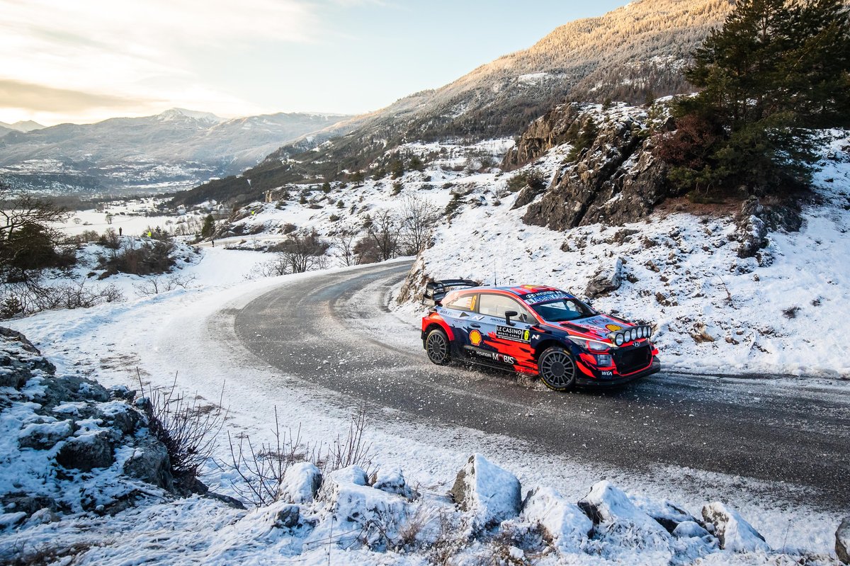 Dani Sordo, Carlos Del Barrio, Hyundai Motorsport Hyundai i20 Coupe WRC