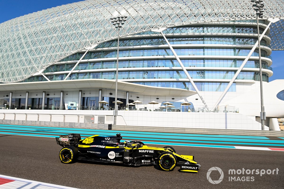 Guanyu Zhou, Renault F1 Team R.S.20