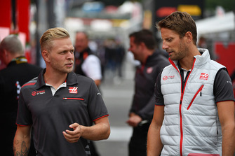 Kevin Magnussen, Haas F1 Team et Romain Grosjean, Haas F1 Team