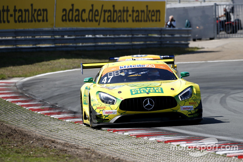 Mercedes-AMG GT3 №47 команды HTP Motorsport: Макс Гётц, Маркус Поммер