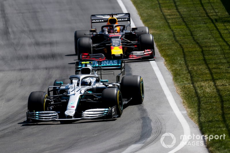 Valtteri Bottas, Mercedes AMG W10, Max Verstappen, Red Bull Racing RB15