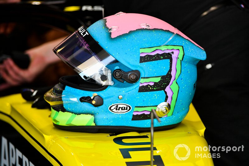 Casco de Daniel Ricciardo, Renault