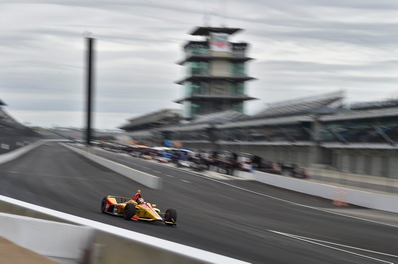 #28 Ryan Hunter-Reay, DHL, Andretti Autosport Honda