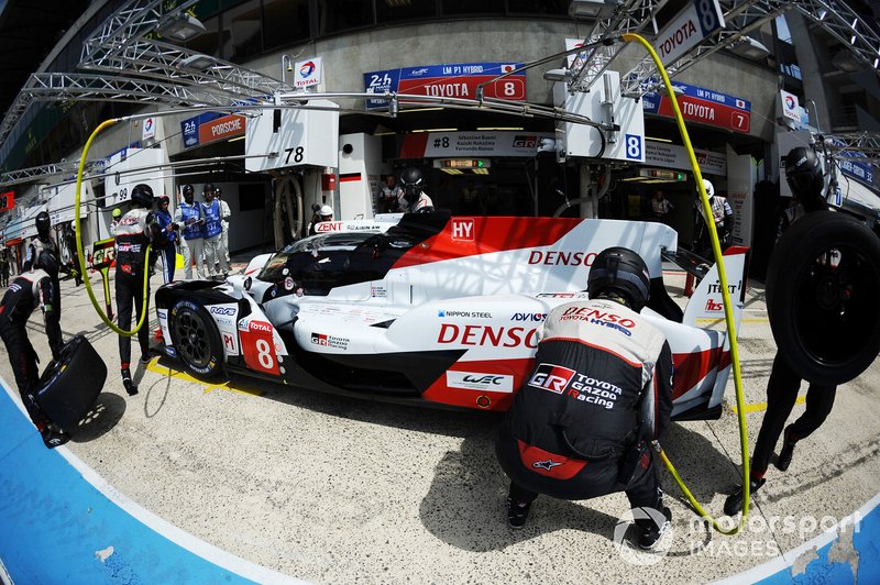 #8 Toyota Gazoo Racing Toyota TS050: Sébastien Buemi, Kazuki Nakajima, Fernando Alonso, Brendon Hartley, Mike Conway