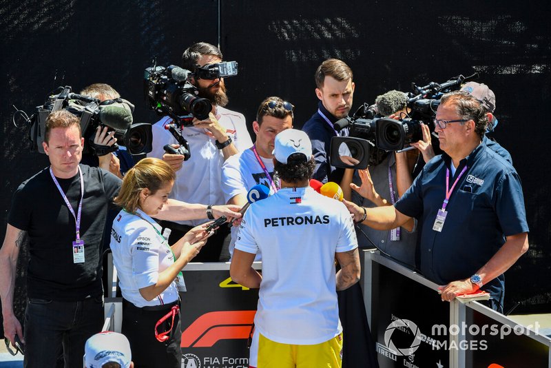 Lewis Hamilton, Mercedes AMG F1 speaks to the media