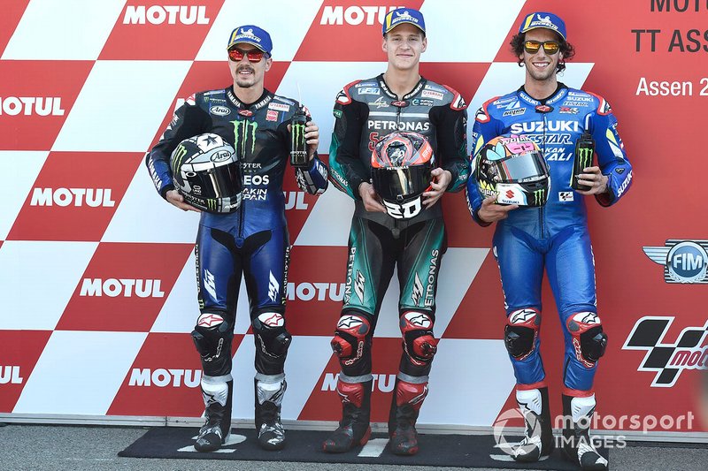 Ganador de la pole Fabio Quartararo, Petronas Yamaha SRT, segundo lugar Maverick Viñales, Yamaha Factory Racing, tercer lugar Alex Rins, Equipo Suzuki MotoGP