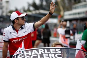 Charles Leclerc, Sauber on the drivers parade 