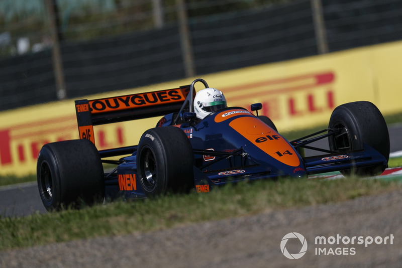 AGS JH23 lors des Legends F1 30th Anniversary Lap Demonstration
