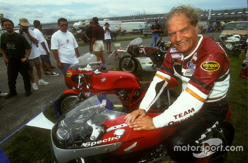 <img class="ms-flag-img ms-flag-img_s1" title="United Kingdom" src="https://cdn-0.motorsport.com/static/img/cf/gb-3.svg" alt="United Kingdom" width="32" /> Jim Redman