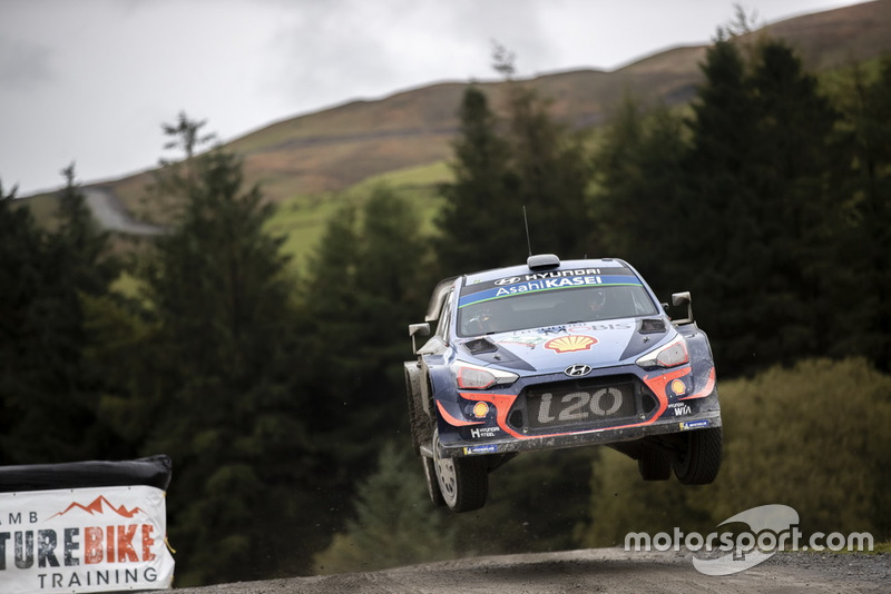 Thierry Neuville, Nicolas Gilsoul, Hyundai Motorsport Hyundai i20 Coupe WRC