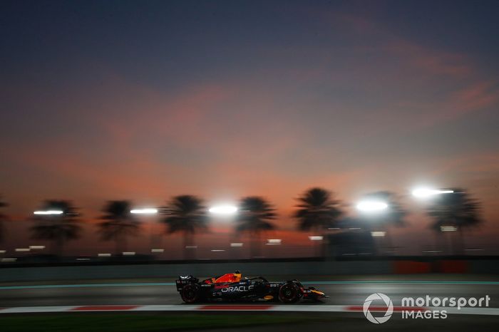 Jake Dennis, Red Bull Racing RB19