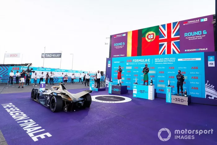 Podio: ganador Antonio Felix da Costa, DS Techeetah