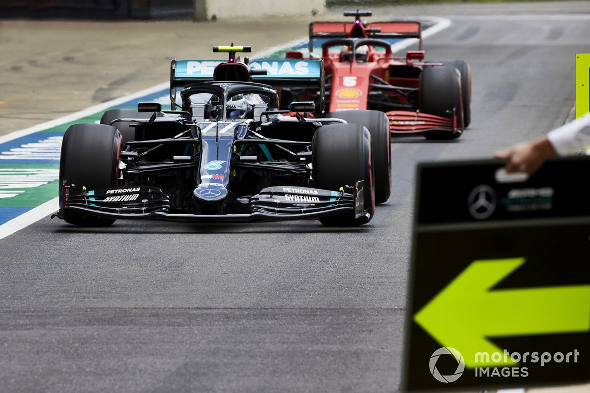 Valtteri Bottas, Mercedes F1 W11 e Sebastian Vettel, Ferrari SF1000