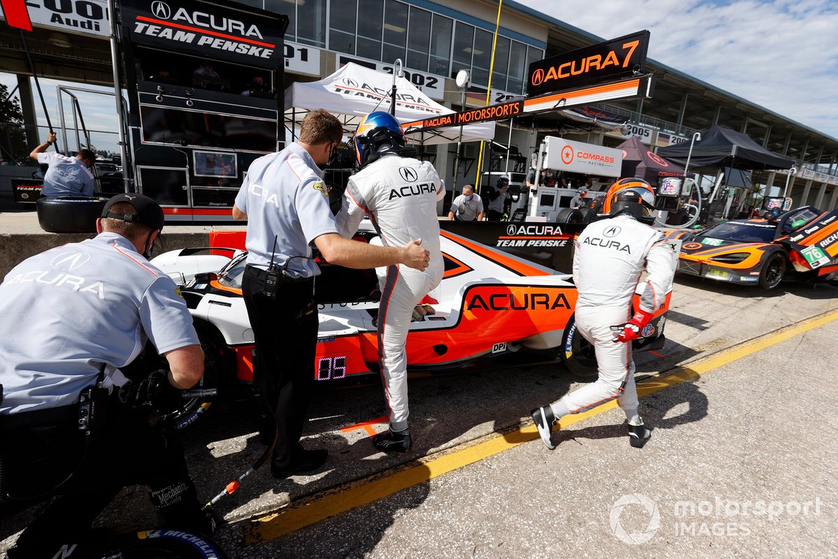 #7 Acura Team Penske Acura DPi, DPi: Helio Castroneves, Ricky Taylor