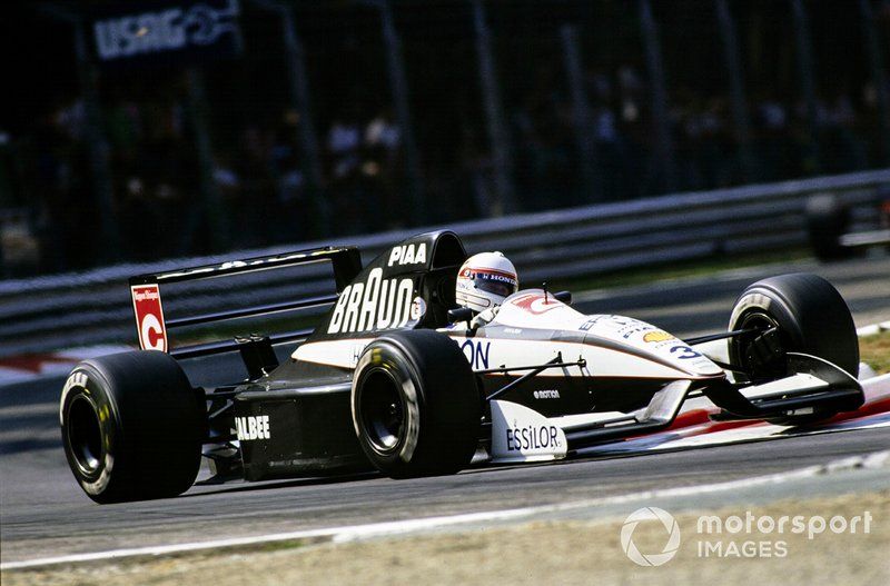 ティレル020ホンダ 中嶋悟、ローラLC89B 鈴木亜久里1/43 ONYX ティレル020ホンダ 中嶋悟、ローラLC89B 鈴木亜久里1/43 ONYX