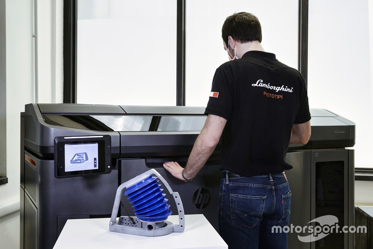 Automobili Lamborghini supporta Siare nella realizzazione di simulatori polmonari