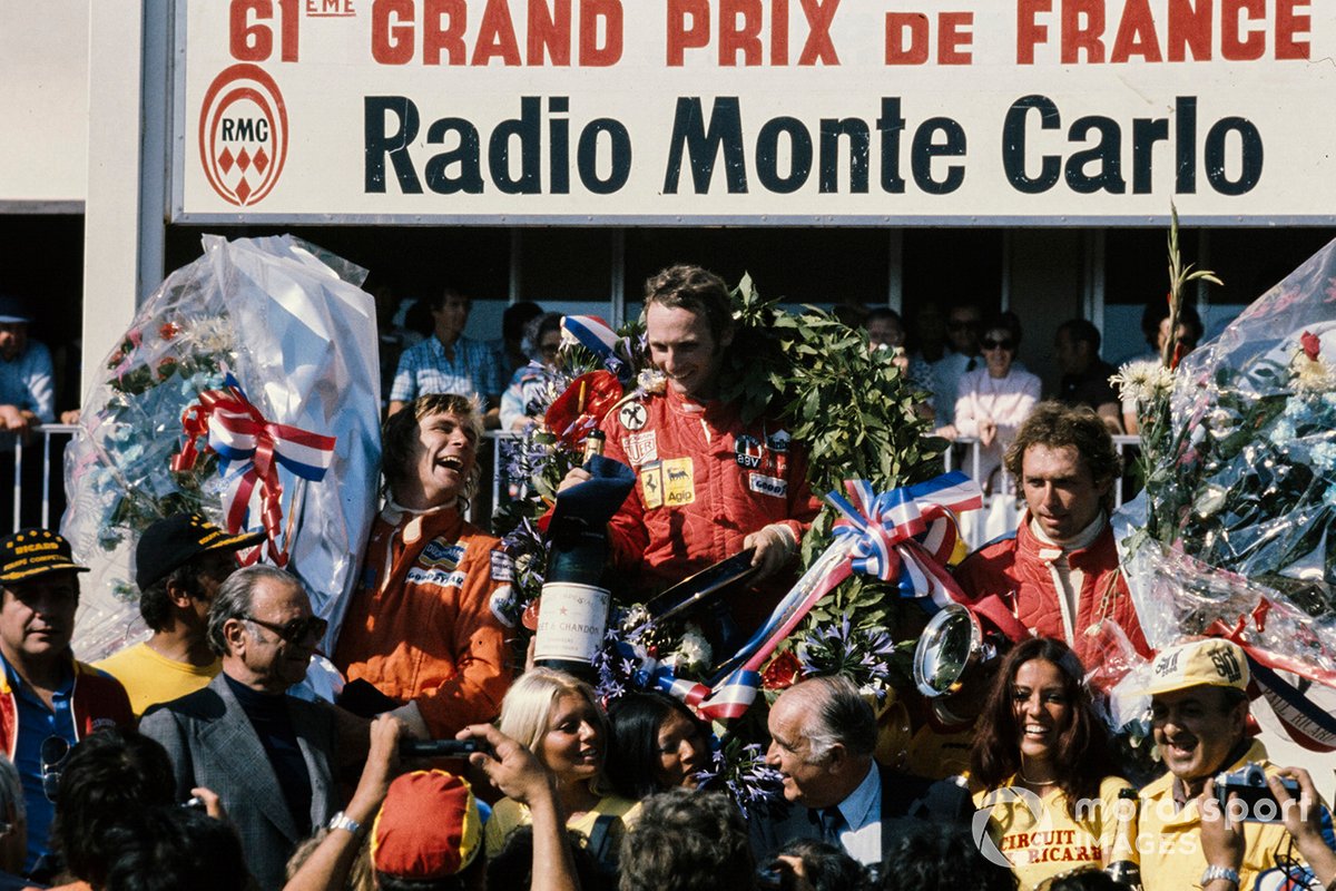 Niki Lauda, Ferrari 312T, James Hunt, Hesketh Ford 308, Jochen Mass, McLaren M23 Ford