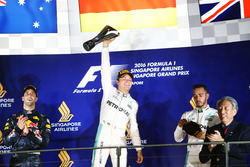 The podium (L to R): Daniel Ricciardo, Red Bull Racing, second; Nico Rosberg, Mercedes AMG F1, race winner; Lewis Hamilton, Mercedes AMG F1, third