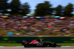 Daniil Kvyat, Scuderia Toro Rosso STR11