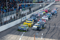 Start zum Rennen 1 in der Elite 2