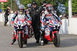 John McGuinness e Steve Mercer