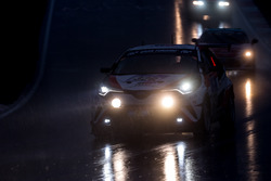 #326 Toyota Gazoo Racing, Toyota C-HR Racing: Masahiko Kageyama, Kumi Sato, Tomoyuki Katayama