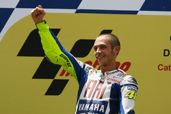 Podium: race winner Valentino Rossi, Yamaha Factory Racing