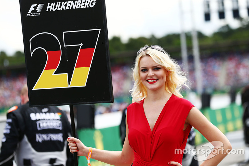La grid girl di Nico Hulkenberg, Sahara Force India F1