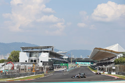 Lewis Hamilton, Mercedes AMG F1 W07 Hybrid