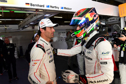 Polesitters #1 Porsche Team Porsche 919 Hybrid: Mark Webber, Brendon Hartley