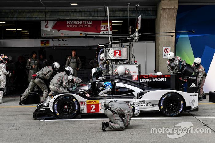 El Porsche #2 de Romain Dumas, Neel Jani y Marc Lieb