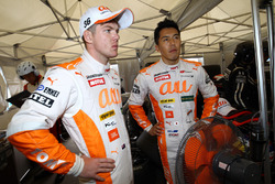 ニック・キャシディと伊藤大輔(#36 au TOM'S RC F)