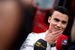 Pascal Wehrlein, Mercedes AMG F1 Team avec les médias