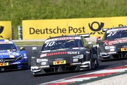 Timo Scheider, Audi Sport Team Phoenix, Audi RS 5 DTM; Gary Paffett, Mercedes-AMG Team ART, Mercedes