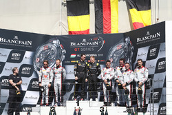 Podium: les vainqueurs Dominik Baumann, Maximilian Bühk, Team HTP Motorsport, les deuxièmes Frederic Vervisch, Laurens Vanthoor, Belgian Audi Club Team WRT, les troisièmes Enzo Ide, Christopher Mies, Belgian Audi Club Team WRT