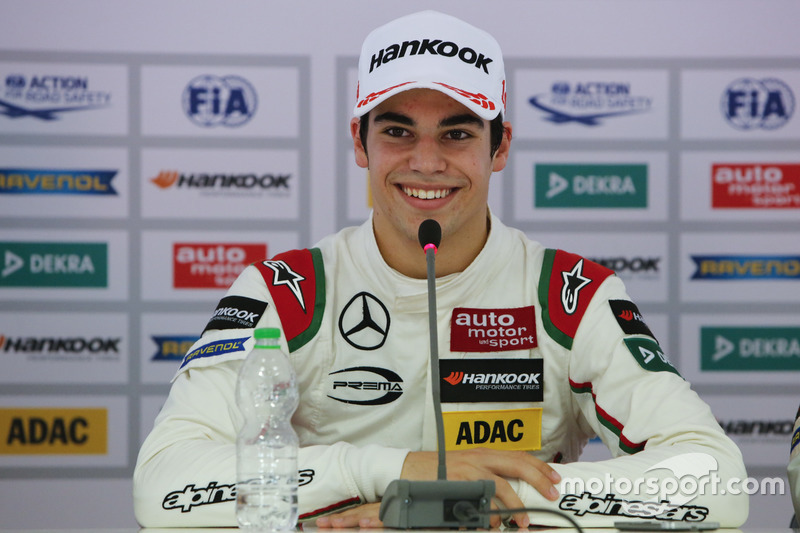 4. <img src="http://cdn-9.motorsport.com/static/img/cfp/0/0/0/0/39/s3/canada-2.jpg"> Лэнс Стролл, 18 лет