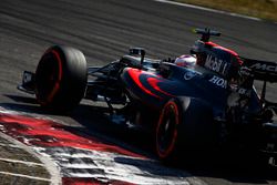 Jenson Button, McLaren MP4-31