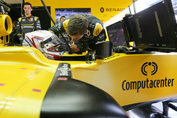 Kevin Magnussen, Renault Sport F1 Team
