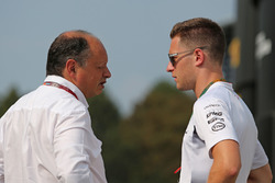 Frederic Vasseur, Renault Sport F1 Team, Racing Director and Stoffel Vandoorne, third driver, McLaren F1 Team