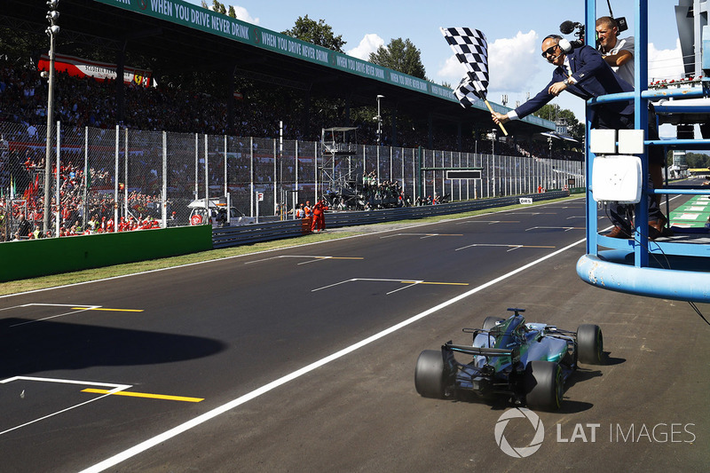 Lewis Hamilton, Mercedes AMG F1 W08